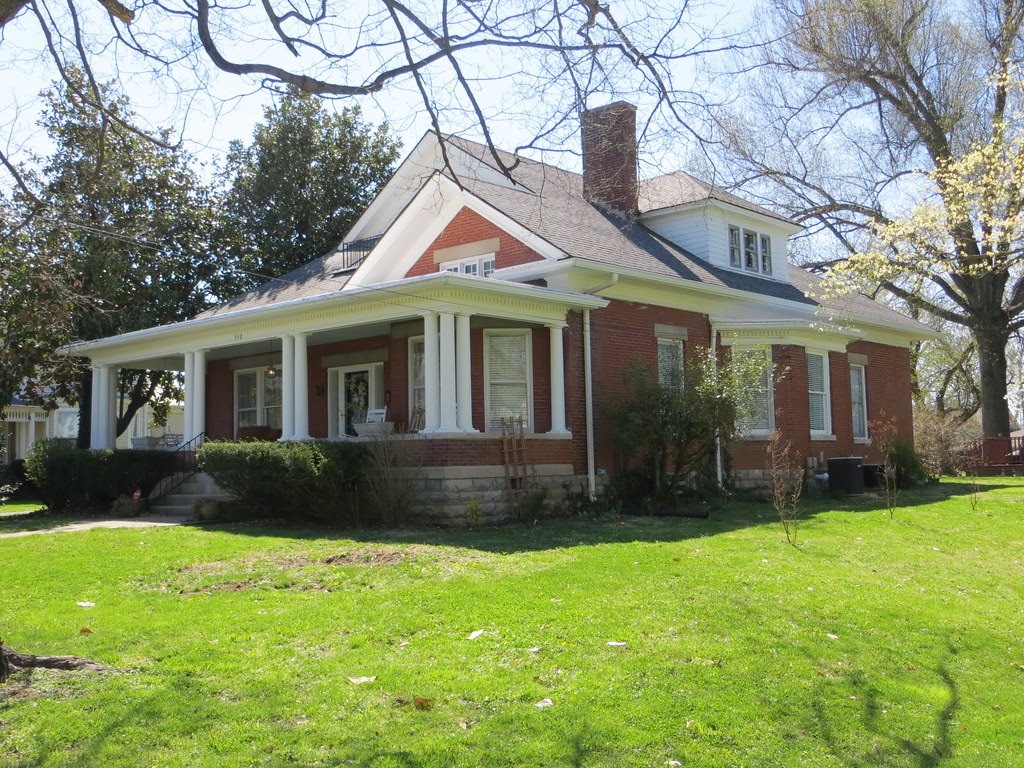 Add Color to Low-Pitched Roofs