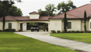 7 Spanish Style Home Roof Design Ideas