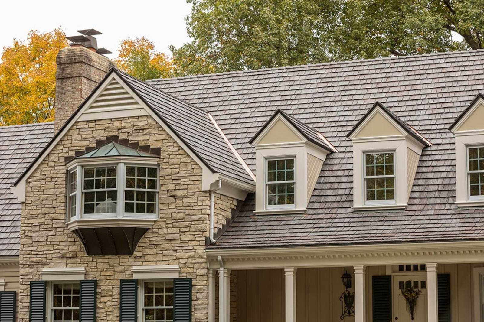 Are Vinyl Cedar Shake Shingles Really A Better Alternative?