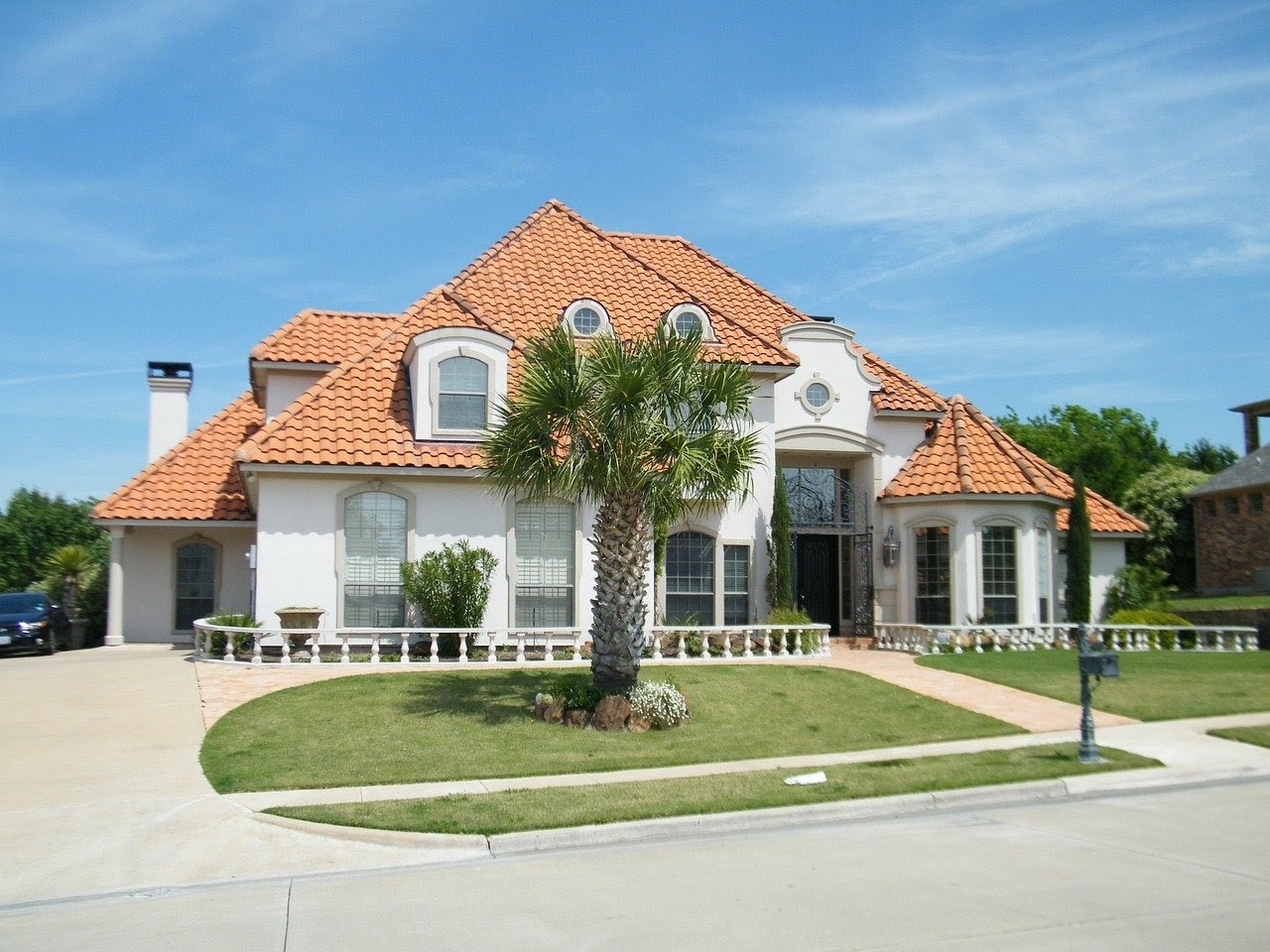 life expectancy of barrel tile roof in florida